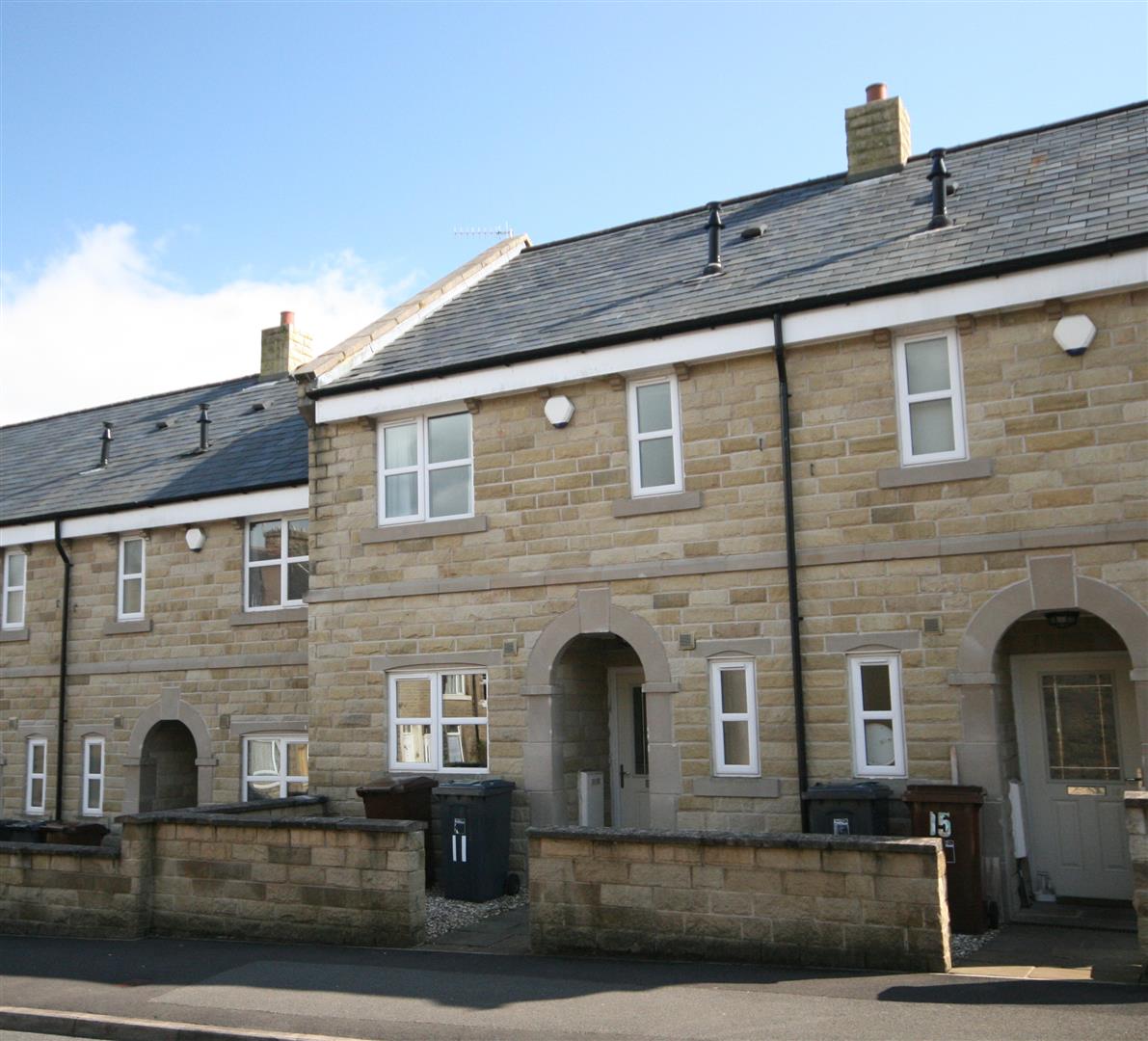 3 bedroom townhouse house Let Agreed in Barnoldswick - Main Image